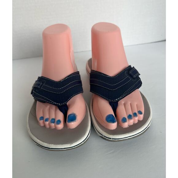 Clarks Cloud Steppers Navy Blue White and Gray Thong Sandal Shoes Size US 6 - Picture 2 of 9